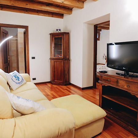 Ferienwohnung Sg Family - Arilica Loft Peschiera del Garda Exterior foto