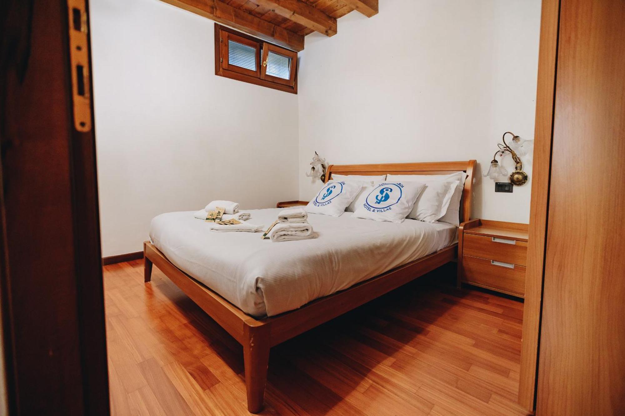 Ferienwohnung Sg Family - Arilica Loft Peschiera del Garda Exterior foto